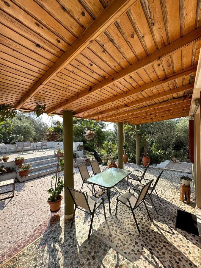 Beachfront Estate In Agios Isidoros Plomari Dış mekan fotoğraf